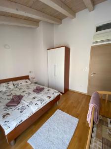 Mira Apartman 