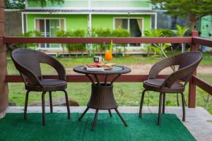 Crazy Mojito Restaurant & Bungalow