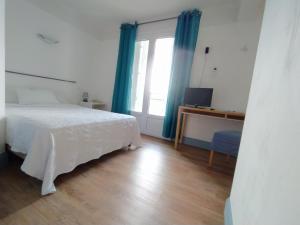 Hotels Hotel COTE LOT : photos des chambres