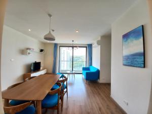 Angela House Ha Long