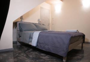 Via Cavour 19, Camere del Conte img9