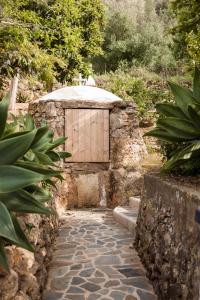 Casa rural Can Rotes con jardin y barbacoa