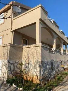 Apartments Trsteno 1 - Zagora