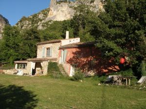 Maisons de vacances Bergerie de charme a Moustiers : photos des chambres