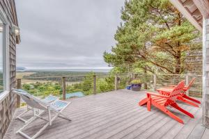 Sandpiper Cottage - Meredith Lodging