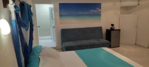 Cancun Caribbean Turquoise with access to the Beach