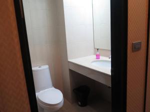 2A-2 Bedrooms3Bathrooms Downtown Bangkok Near Mrtbts