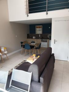 Appart'hotels Clos du Beron- Appartement meuble de tourisme : photos des chambres