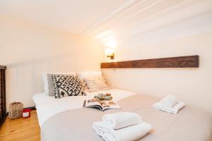 Honey Apartment - LoftAffair