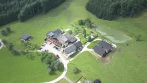 Gasthofladen Schneeweiss - 阿特尔高地区圣格奥尔根