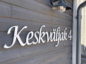 Renthouse Guest Apartment ADEELE