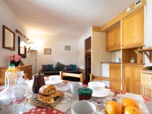 Apartment Roche Blanche 83 by Interhome