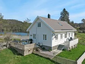 Holiday Home Der ute by Interhome - Brådland