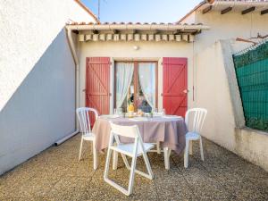 Maisons de vacances Holiday Home Thalassa-6 by Interhome : photos des chambres