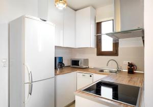 Memi Beach front Villa