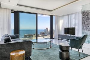 Bantry Bay Allure - Luxury Apt with the best views