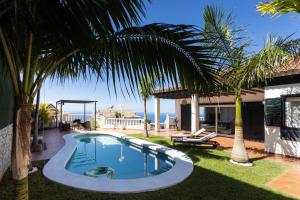 Home2Book Design Asian Sabina, Heated Pool & View