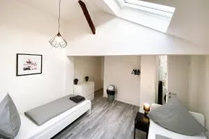 2 room house for workers - 辛齐希