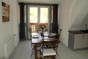 Appartements les Gites 2-4 pers Remy HEROLD : photos des chambres