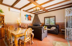Lovely Home In Guillena With Wifi