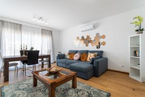 Sunshine apartment by Ammonite&Cо