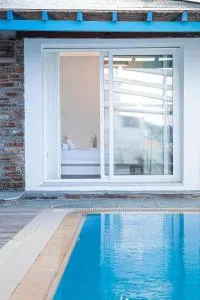 Blue Waves View - Batsi