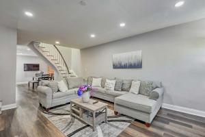 Baltimore Abode, Walk to Cross Street Market!