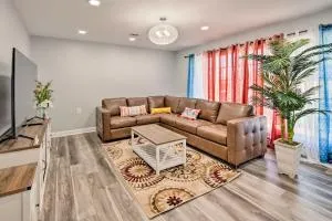 Updated Home with Pool Table about 4 Mi to Hershey! - Annville