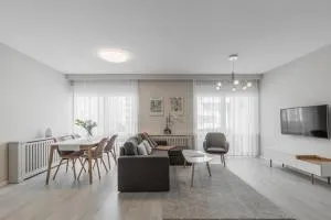 BLERI Apartment, 2 Bedroom, Free parking - Mazoit