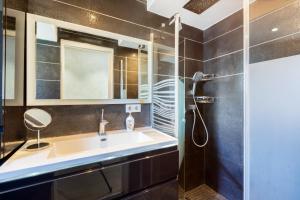 CROISETTE - 2 Pièces rénové avec vue Mer