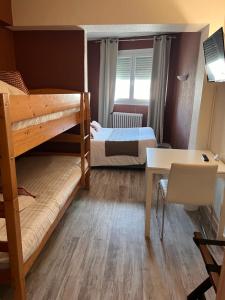 Hotels Hotel Alpes Cevennes : photos des chambres