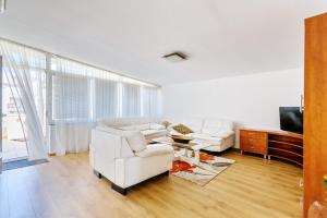 Comfort Holiday apartment Zadar with parking and balcony