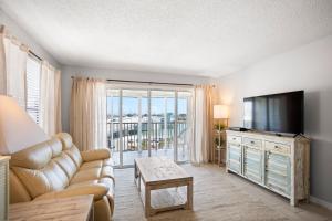 Beach View - Balcony - 3b 2b - Beach Place #405