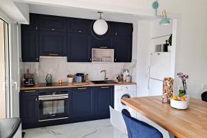 HENRI CAMILLE RE - Passy 2 -Beautiful one bedroom swimming pool and parking