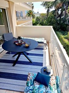 HENRI CAMILLE RE - Passy 2 -Beautiful one bedroom swimming pool and parking