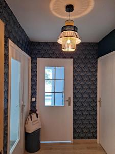 HENRI CAMILLE RE - Passy 2 -Beautiful one bedroom swimming pool and parking