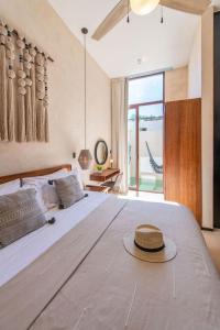 FREE PRIVATE PARKING Casa Trova en Santa Lucía Centro Mérida