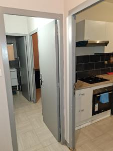 Appartements Appartement t2 calme spacieux Saint-Etienne bellevue : photos des chambres