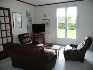 Maisons de vacances Holiday Home in Treompan near Sandy Beaches : photos des chambres