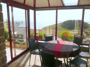 Maisons de vacances Holiday home with panoramic sea views, Plouarzel : photos des chambres