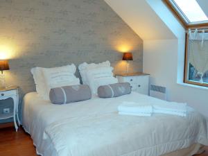 Maisons de vacances Beachfront holiday home, Guisseny : photos des chambres