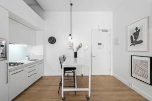 Luxuria Apartments - Bourke