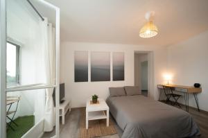 Appartements Appartement tout equipe parking balcon 2 chambres : photos des chambres