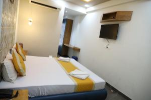 Hotel Dolphin Residency