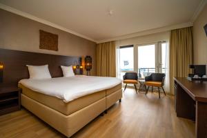 Deluxe Double Room with Balcony and Sea View room in Amadore Hotel Restaurant Arion