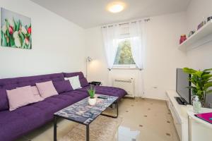 Seaside Apartment Lara