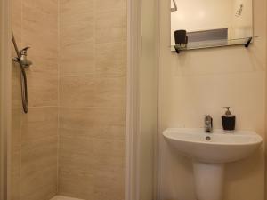 APARTMÁN ROŽŇAVA city & parking