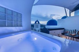 One-Bedroom Villa room in Bluedome Cavehouses Santorini