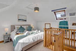 Spacious Three Bed Beachside Family Holiday House