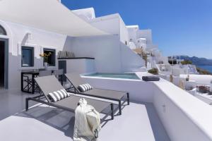 Bluedome Cavehouses by Otium Villas